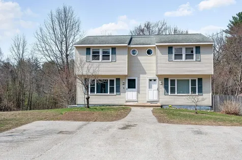 42 Barretts Hill Road Hudson NH 03051