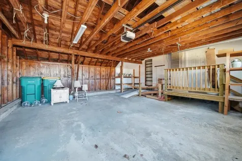 6 Mill Road Kingston NH 03848