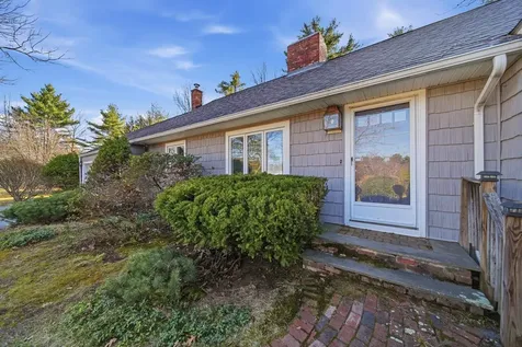 6 Mill Road Kingston NH 03848