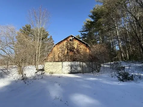 118 Winnicutt Road Stratham NH 03885
