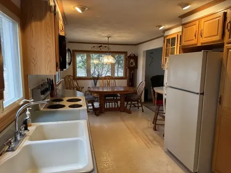 118 Winnicutt Road Stratham NH 03885