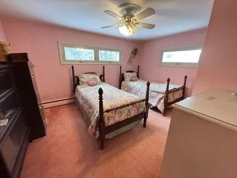 118 Winnicutt Road Stratham NH 03885