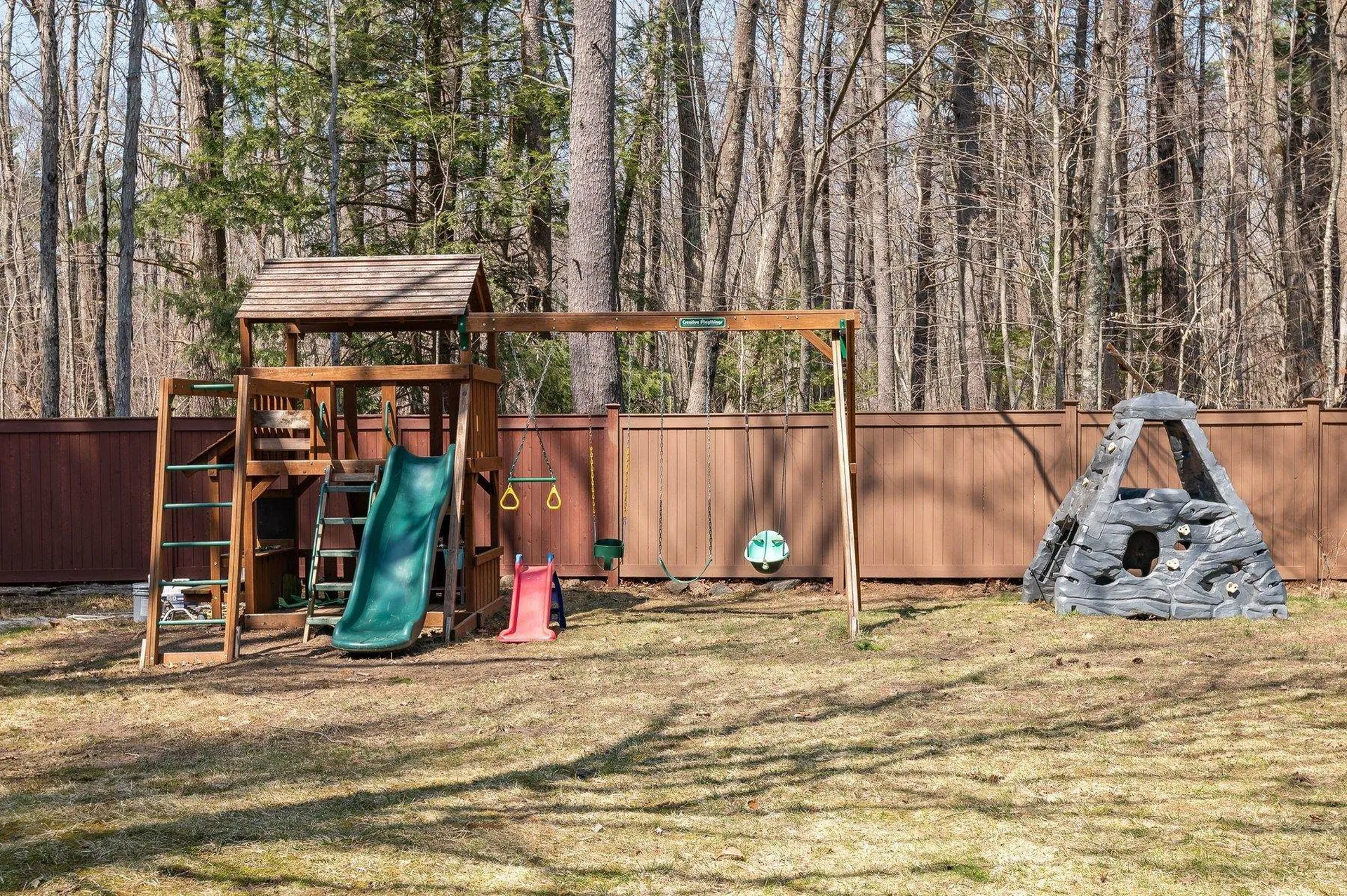 22 Colonial Way Exeter NH 03833