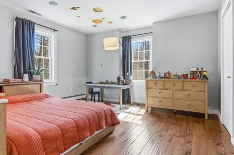 22 Colonial Way Exeter NH 03833