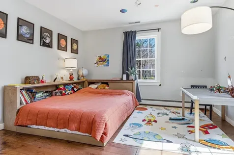 22 Colonial Way Exeter NH 03833