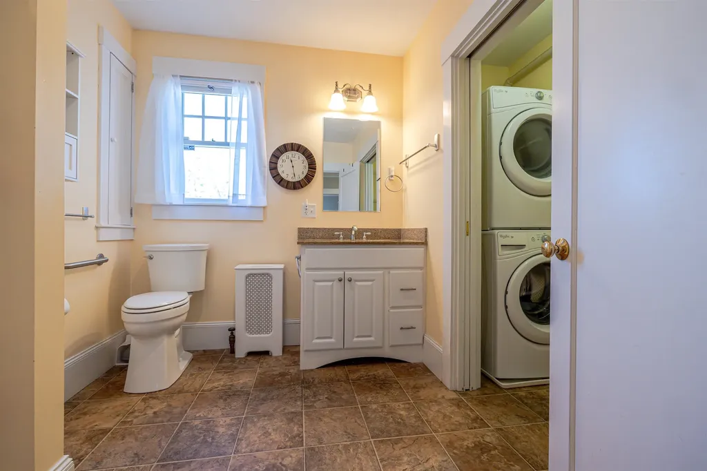 34 Auburn Street Concord NH 03301