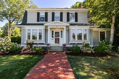 34 Auburn Street Concord NH 03301