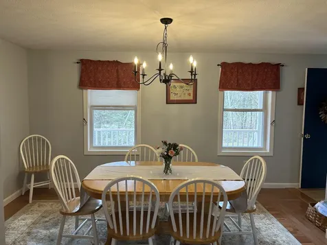 5 Pebble Court Merrimack NH 03054