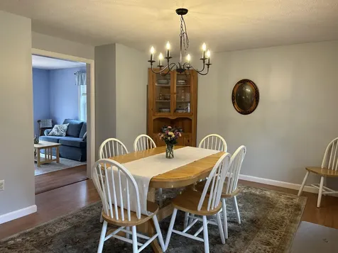 5 Pebble Court Merrimack NH 03054