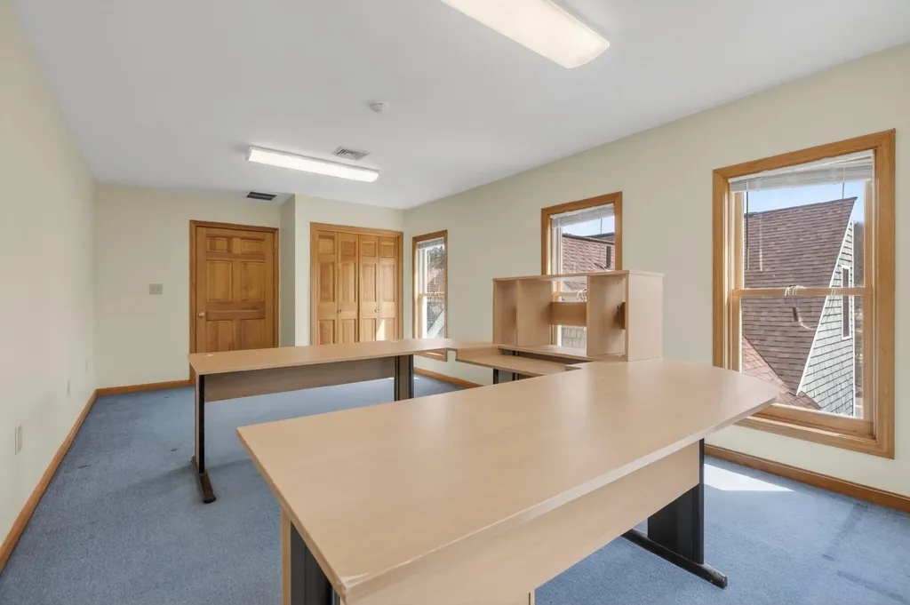 25 Country Club Road Gilford NH 03249