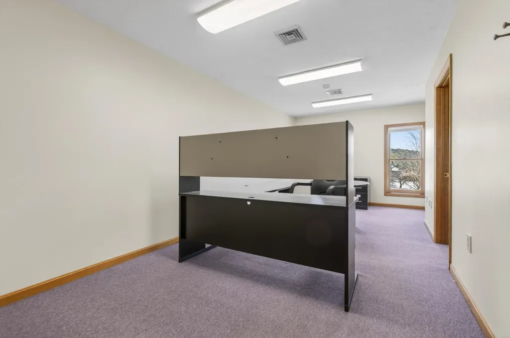 25 Country Club Road Gilford NH 03249
