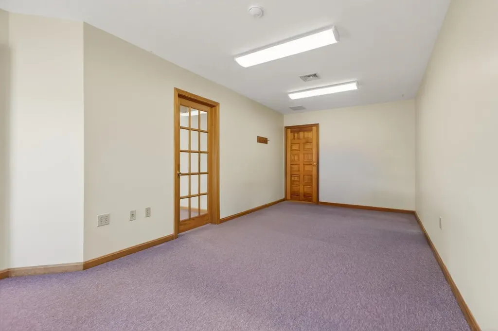 25 Country Club Road Gilford NH 03249