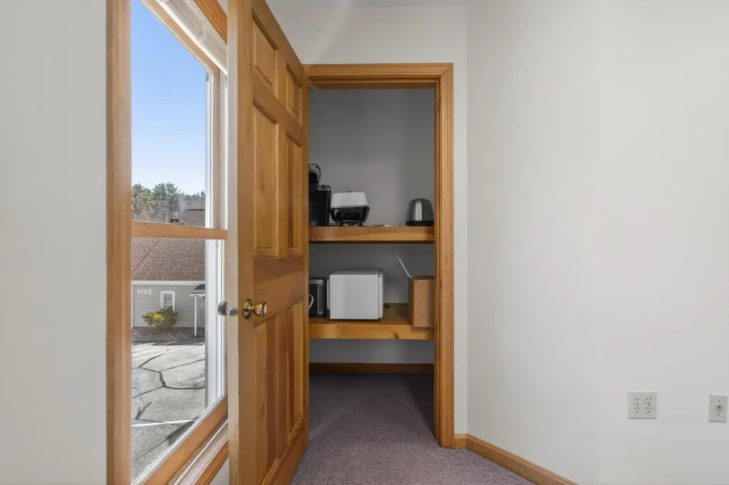25 Country Club Road Gilford NH 03249