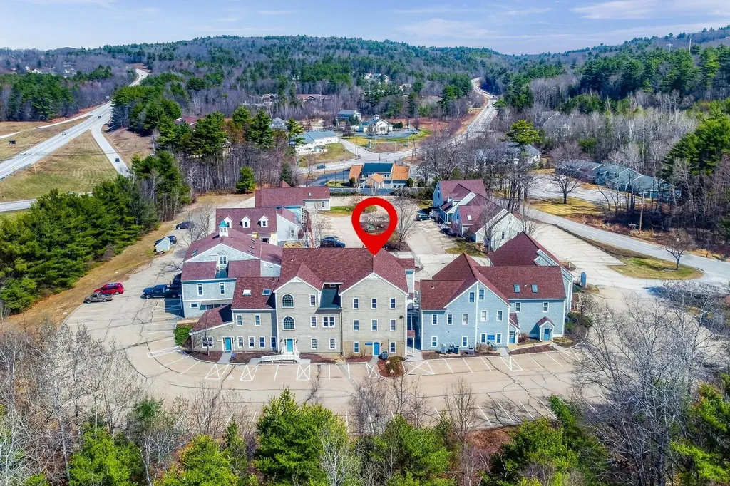 25 Country Club Road Gilford NH 03249