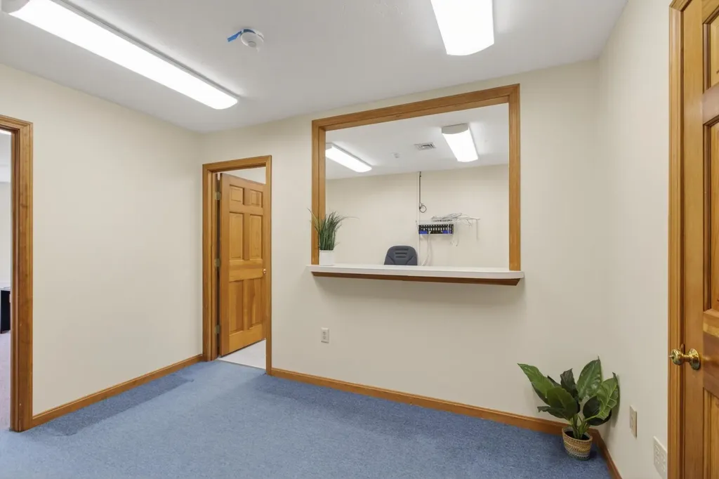 25 Country Club Road Gilford NH 03249