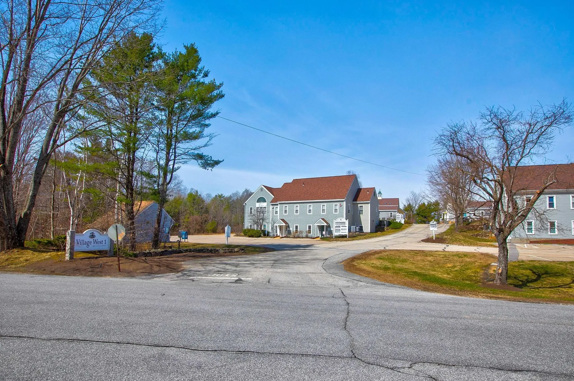 25 Country Club Road Gilford NH 03249