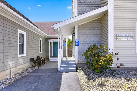 25 Country Club Road Gilford NH 03249