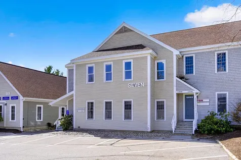 25 Country Club Road Gilford NH 03249