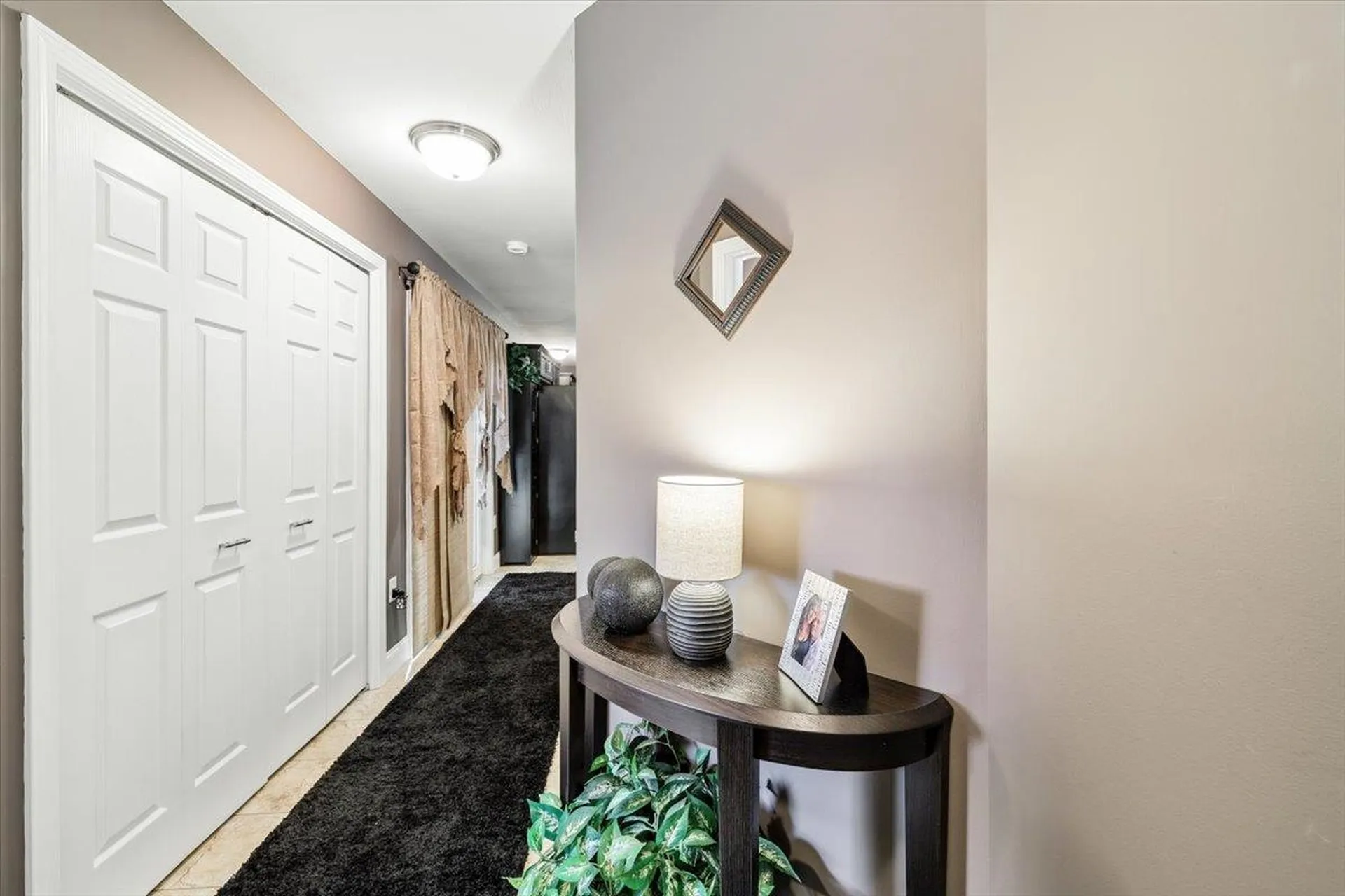 18 Crawford Lane Hooksett NH 03106