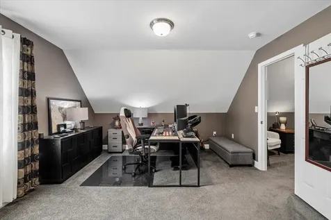 18 Crawford Lane Hooksett NH 03106
