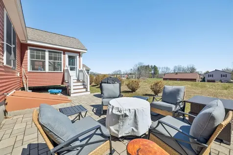 1 Three Ponds Drive Brentwood NH 03833
