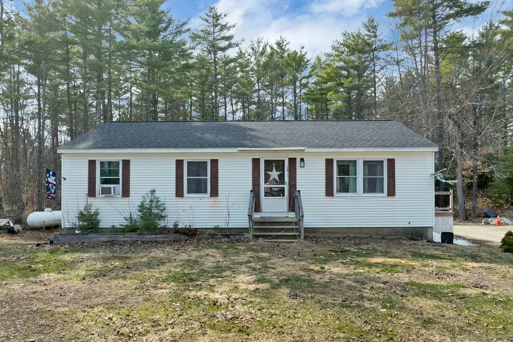 74 Whitelaw Drive Conway NH 03813