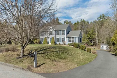 36 Welcome Drive Concord NH 03301-5950