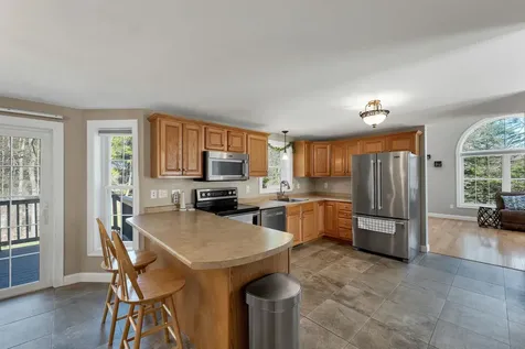 36 Welcome Drive Concord NH 03301-5950