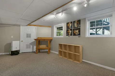 36 Welcome Drive Concord NH 03301-5950