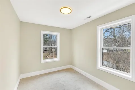 9 Trues Parkway Sandown NH 03873
