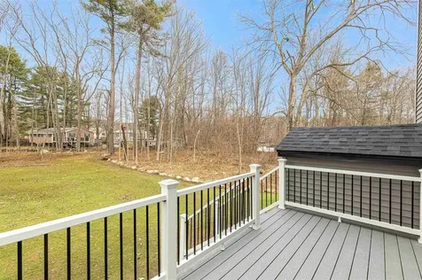 9 Trues Parkway Sandown NH 03873