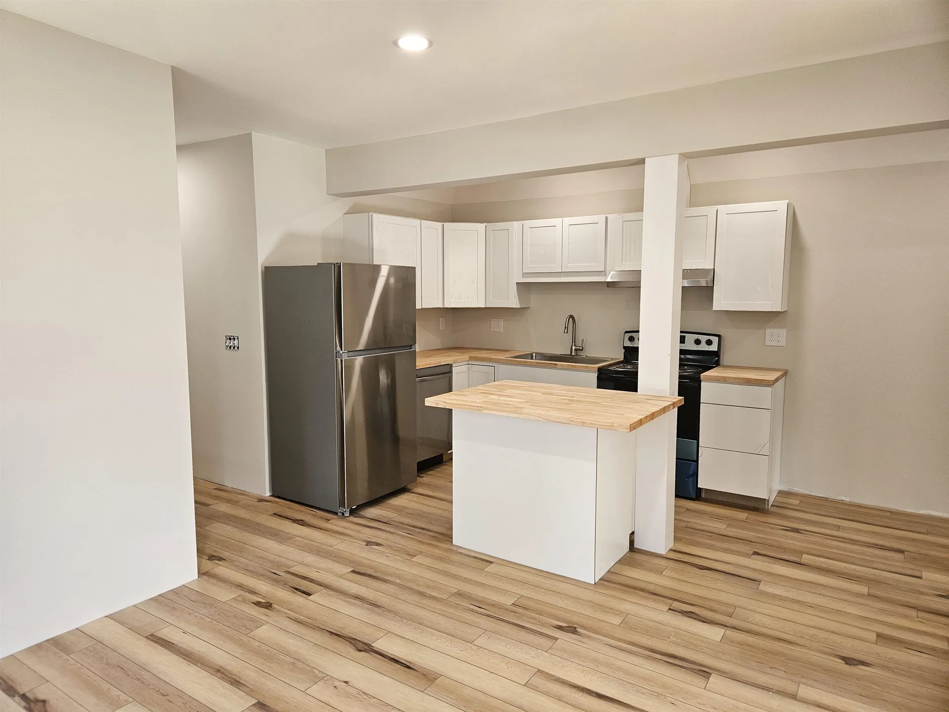 30 Elm Street Whitefield NH 03598