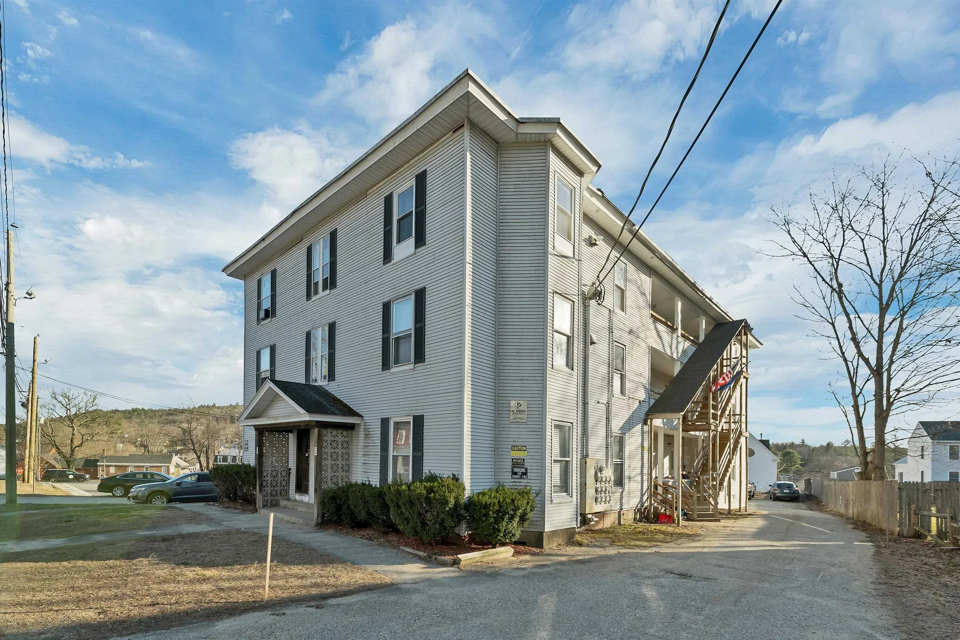 25 School Street Bristol NH 03222