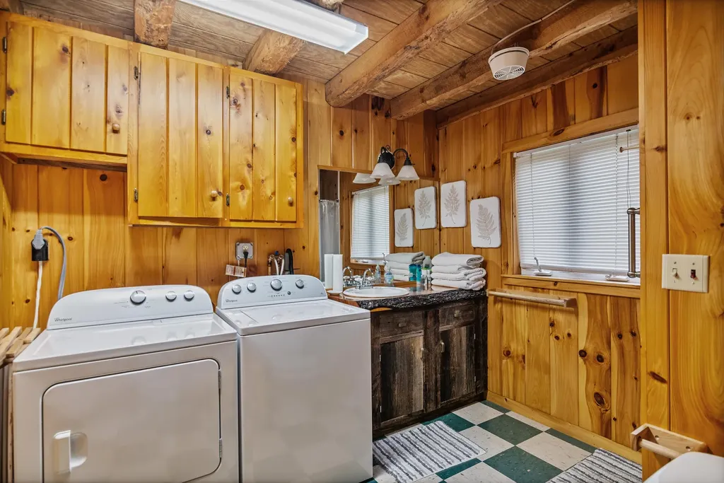 32 Dewing Road Franklin VT 05457