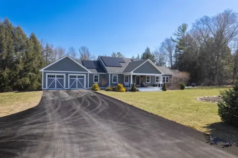 221 Deer Field Acres Pittsford VT 05763