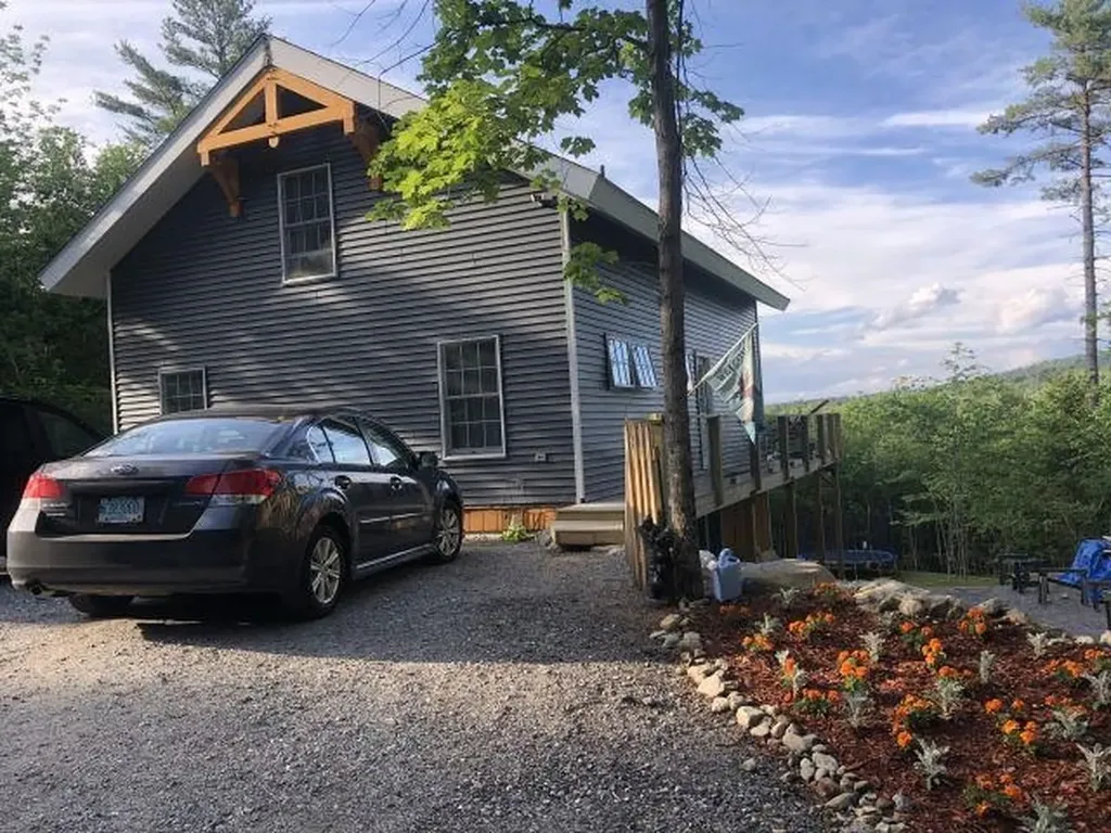 27 Skytop Drive Newbury NH 03255