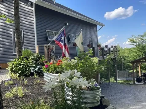 27 Skytop Drive Newbury NH 03255