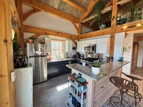 27 Skytop Drive Newbury NH 03255