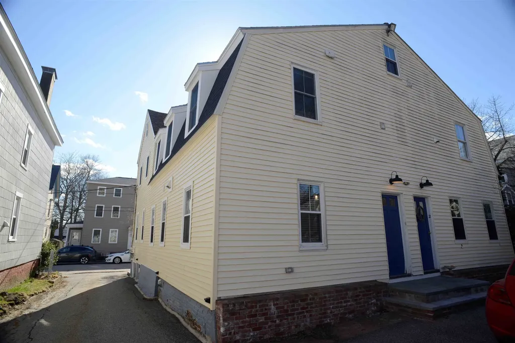 145 Cabot Street Portsmouth NH 03801