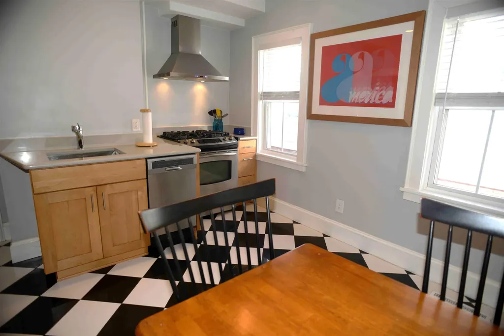 145 Cabot Street Portsmouth NH 03801