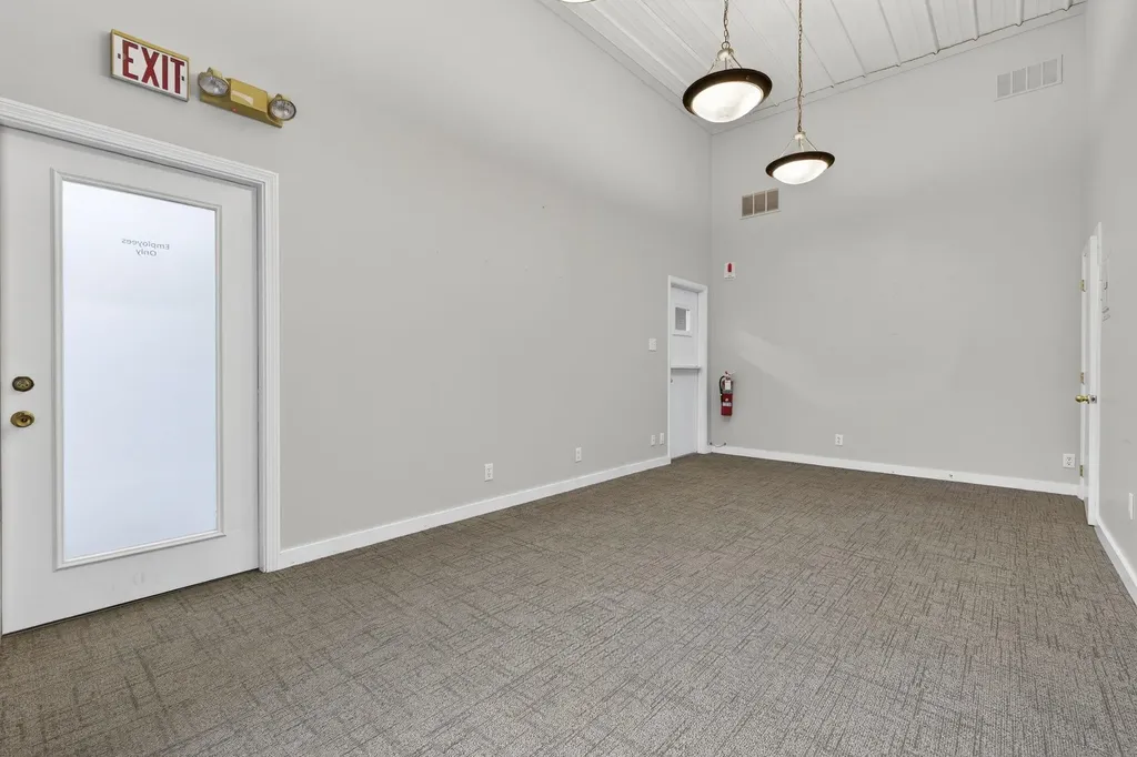 113 Lafayette Road Seabrook NH 03874