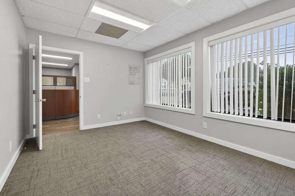 113 Lafayette Road Seabrook NH 03874