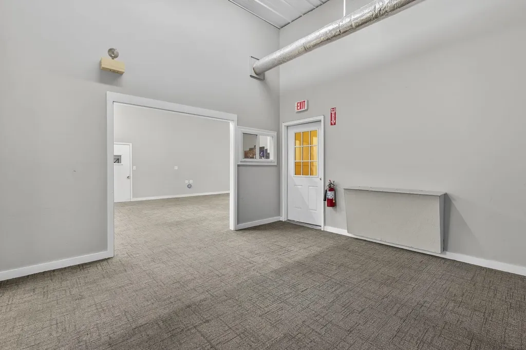 113 Lafayette Road Seabrook NH 03874