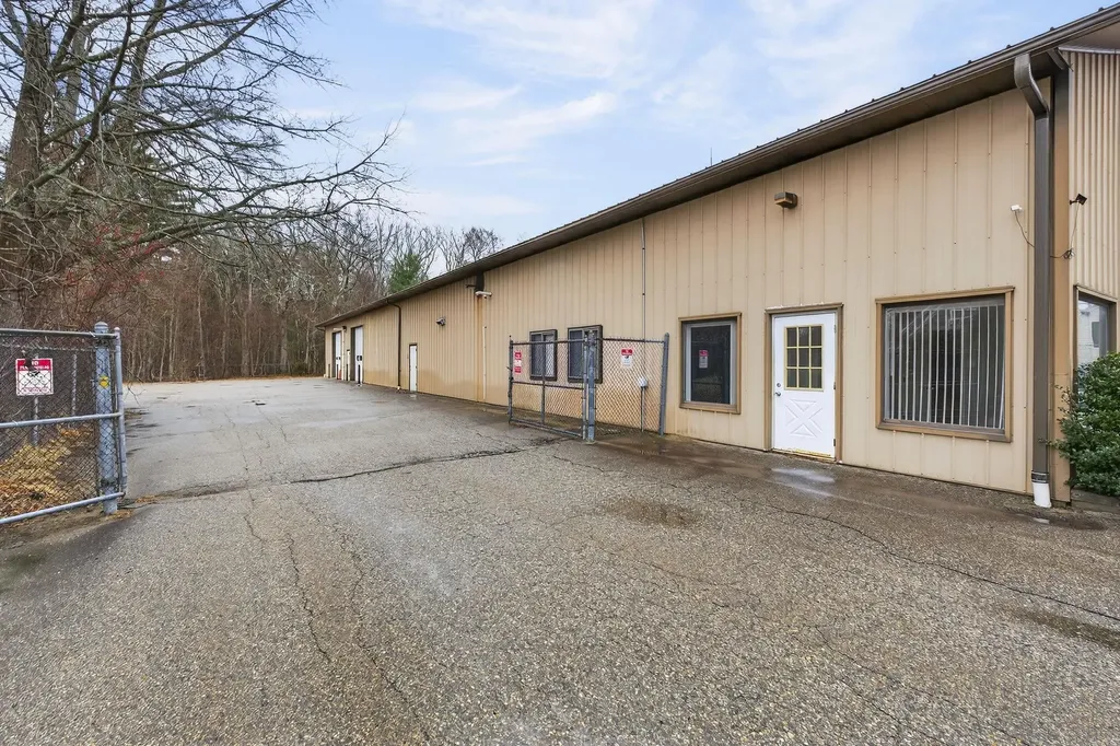 113 Lafayette Road Seabrook NH 03874