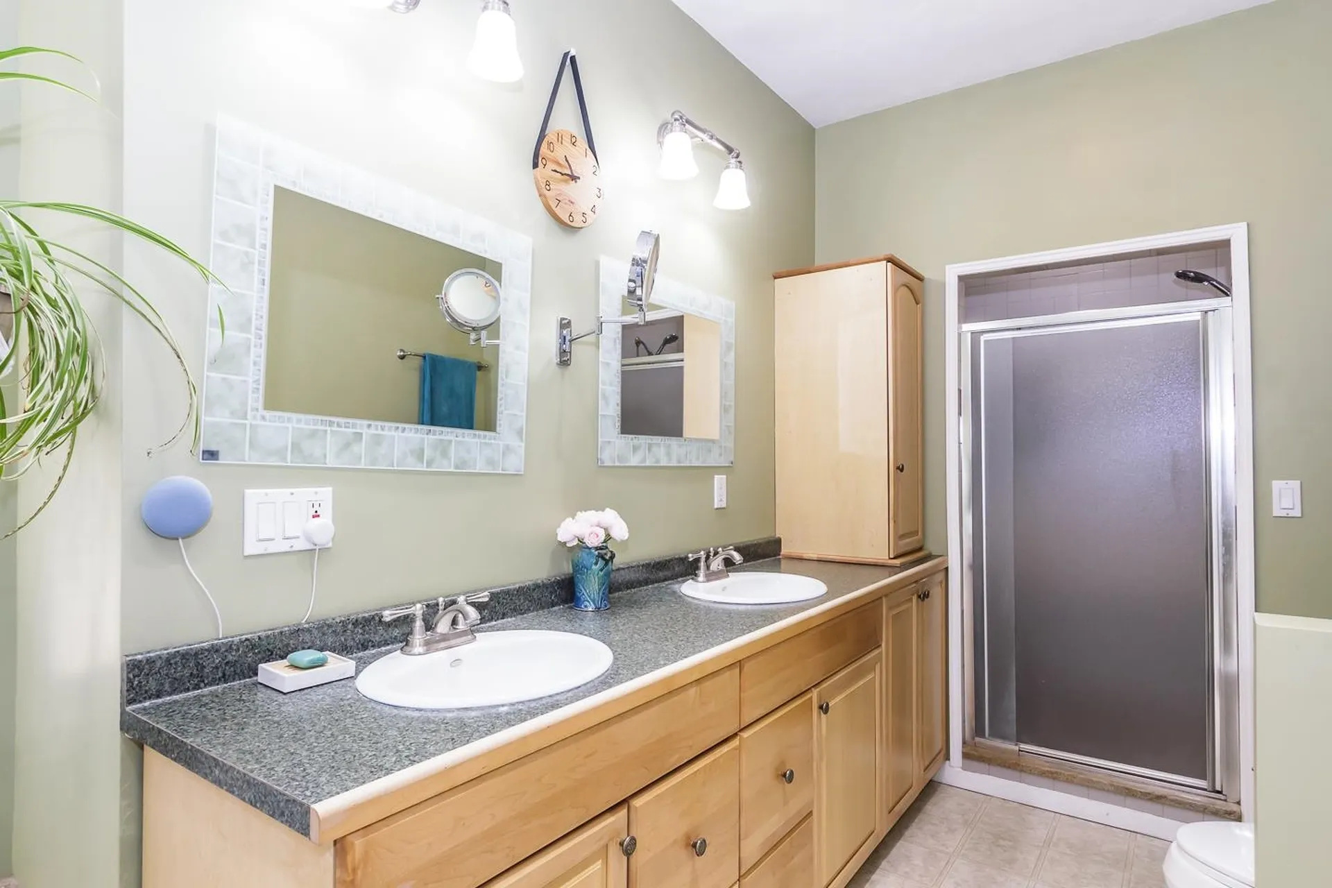 28 Fairway Drive Merrimack NH 03054