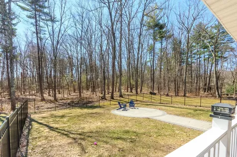28 Fairway Drive Merrimack NH 03054