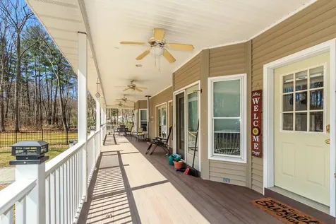 28 Fairway Drive Merrimack NH 03054