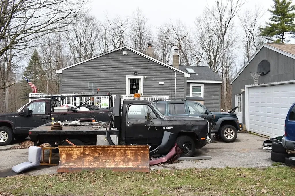 133 Mount Delight Road Deerfield NH 03037