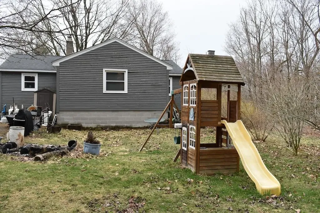 133 Mount Delight Road Deerfield NH 03037