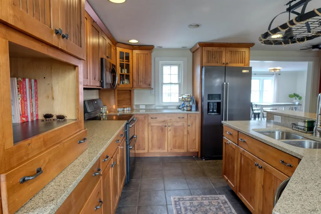 3 Yale Street Concord NH 03301